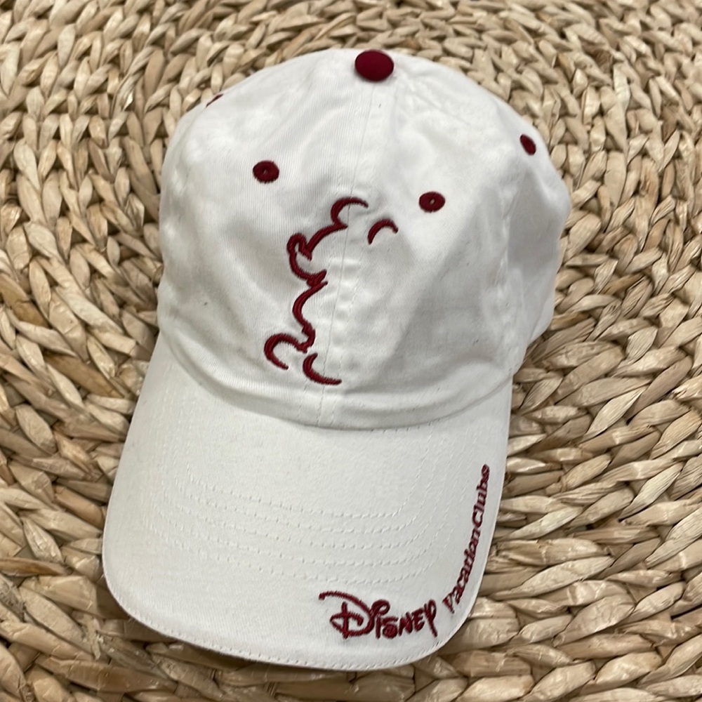 Disney vacation club member hat